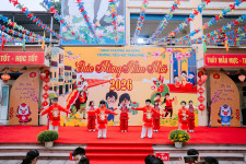 LỄ HỘI CHÀO XUÂN 2026 – HOA ĐÀO ĐUA NỞ, CÔ TRÒ VUI XUÂN